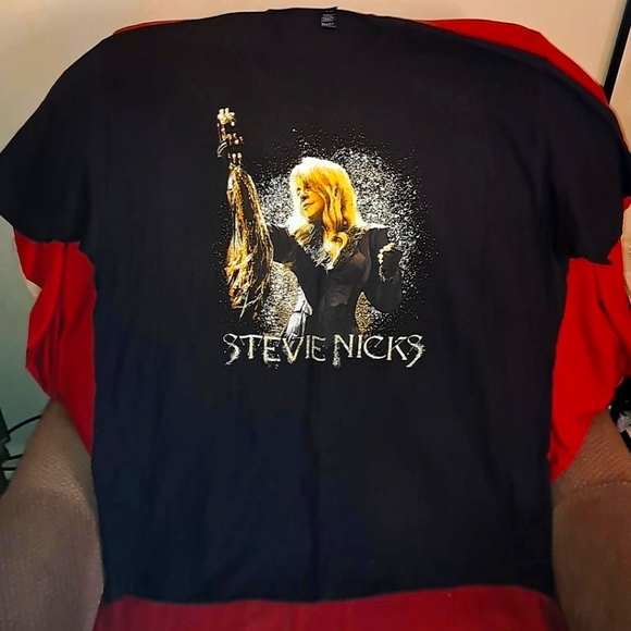 Stevie Nicks tour merchandise - Picture 2 of 4